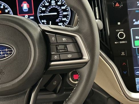 Certified 2025 Subaru Outback Limited image 10