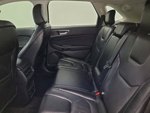 Used 2022 Ford Edge Titanium w/ Cargo Accessory Package AWD/4WD image 18