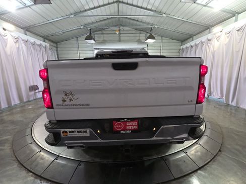 Used 2023 Chevrolet Silverado 1500 LT AWD/4WD image 8