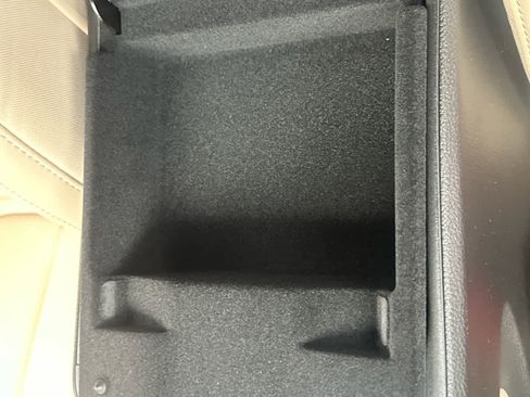 New 2025 Jeep Grand Cherokee Limited w/ Luxury Tech Group II image 53