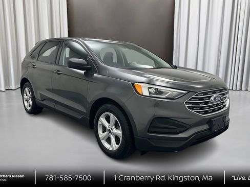 Used 2020 Ford Edge SE AWD/4WD image 3