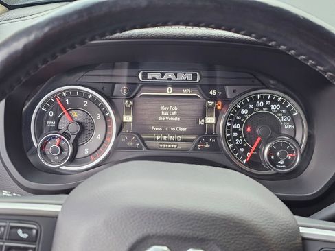 Used 2020 RAM 3500 Laramie image 22