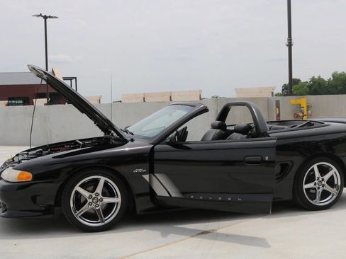 Used 1997 Ford Mustang GT RWD image 71