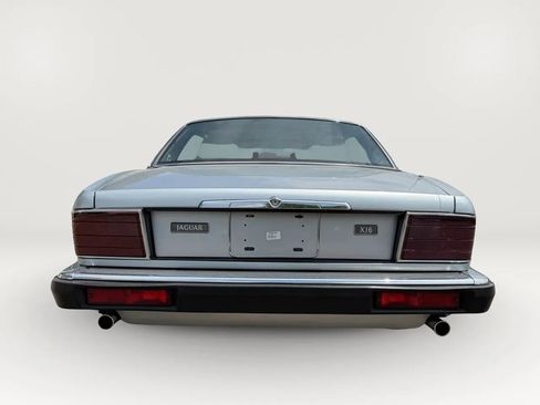 Used 1994 Jaguar XJ6 RWD image 6