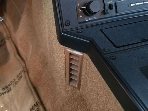 Used 1988 Chevrolet Camaro IROC-Z image 71