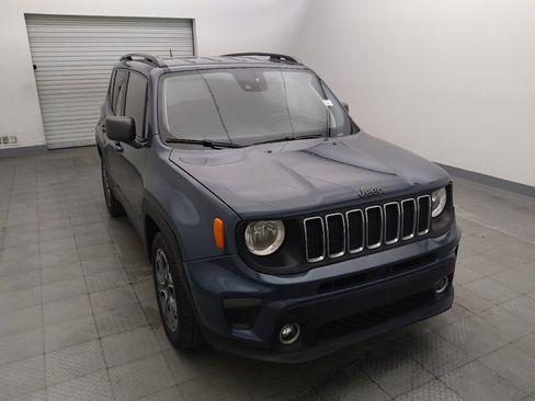 Used 2021 Jeep Renegade Latitude FWD image 14