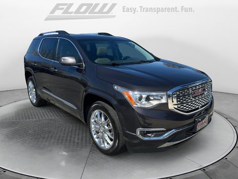 Used 2019 GMC Acadia Denali w/ Technology Package image 1
