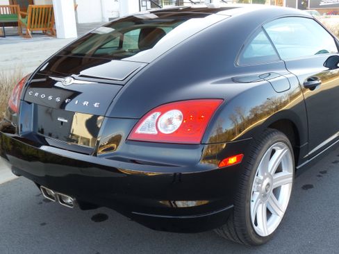 Used 2007 Chrysler Crossfire 2dr Cpe image 14