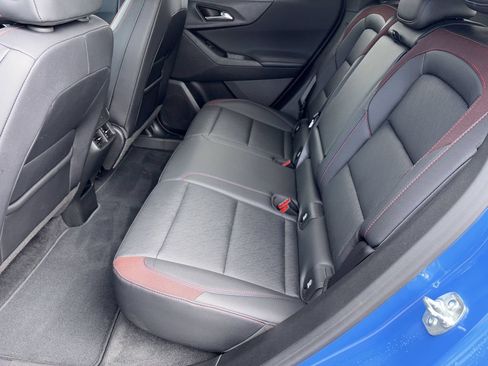 Used 2026 Chevrolet Equinox RS w/ Safety and Technology Package FWD image 29