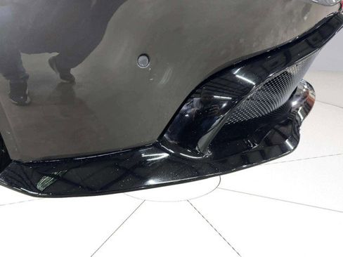 Used 2019 Aston Martin V8 Vantage Coupe image 23