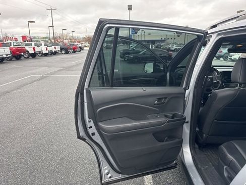 Certified 2023 Honda Passport TrailSport image 13