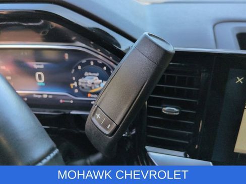 Used 2024 Chevrolet Silverado 2500 LT w/ Convenience Package AWD/4WD image 17