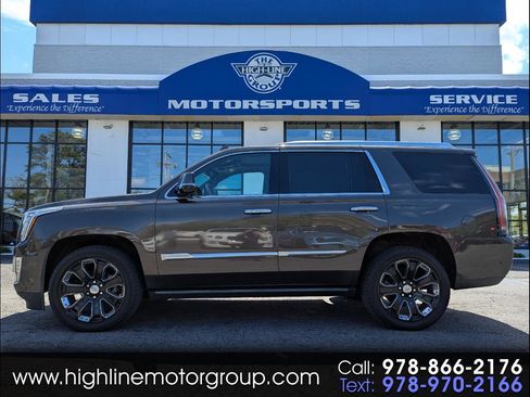 Used 2020 Cadillac Escalade Platinum AWD/4WD image 1