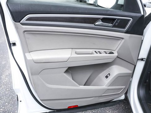 Used 2019 Volkswagen Atlas SEL AWD/4WD image 24