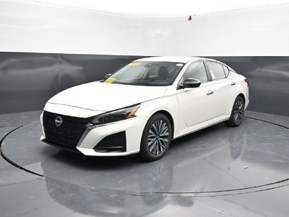 Used 2025 Nissan Altima 2.5 SV