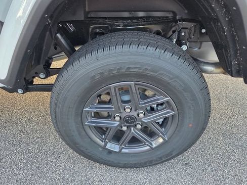 New 2026 Jeep Gladiator Sport AWD/4WD image 5