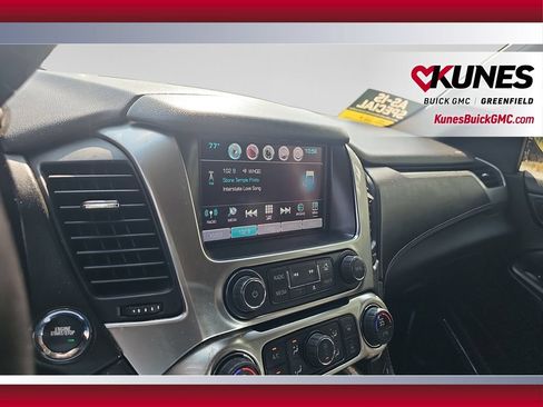Used 2016 Chevrolet Suburban LTZ AWD/4WD image 19