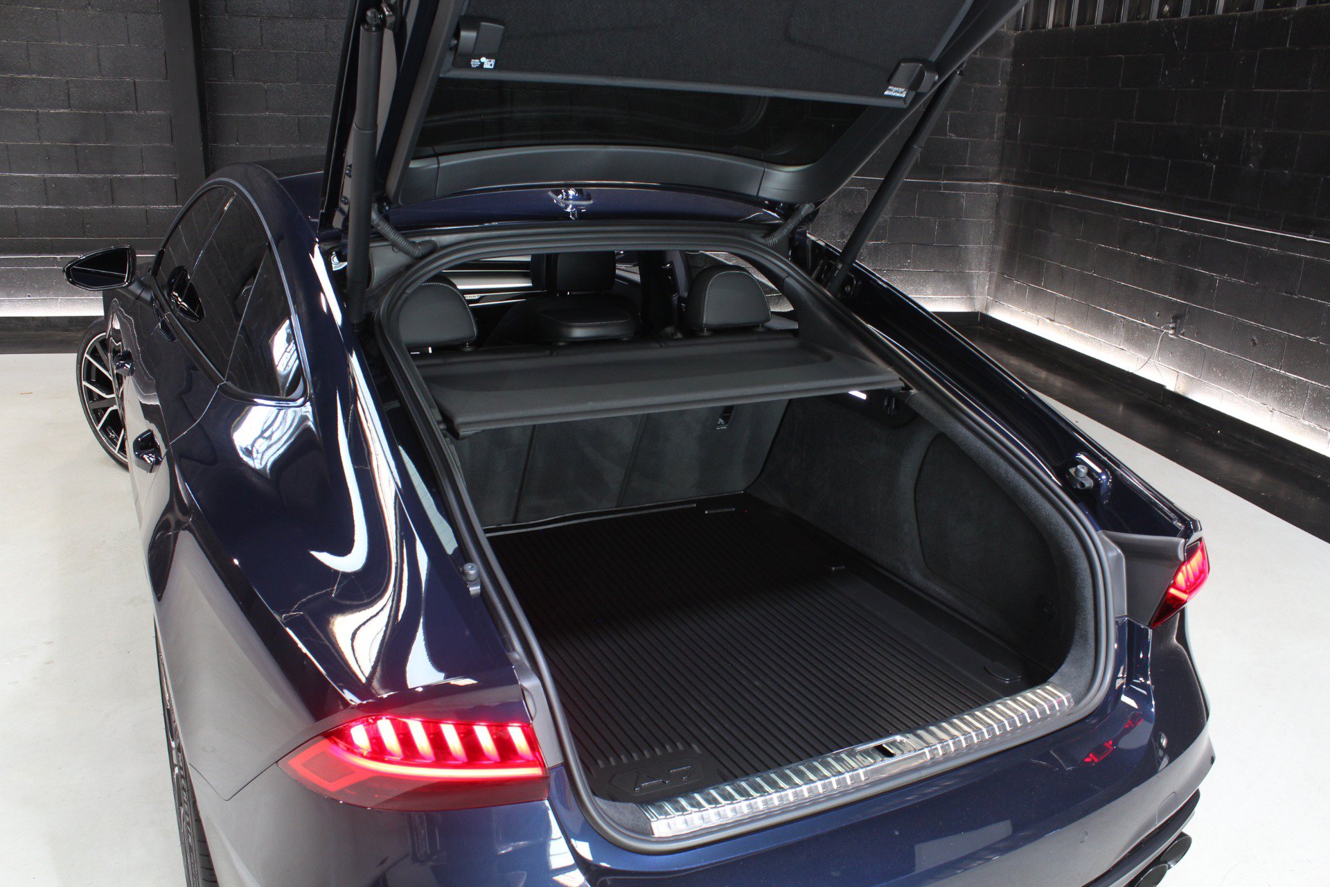 Used 2022 Audi S7 Prestige AWD/4WD image 79