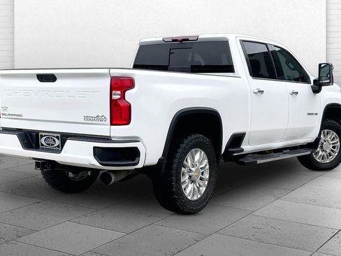 Used 2023 Chevrolet Silverado 2500 High Country w/ Z71 Off-Road Package AWD/4WD image 13