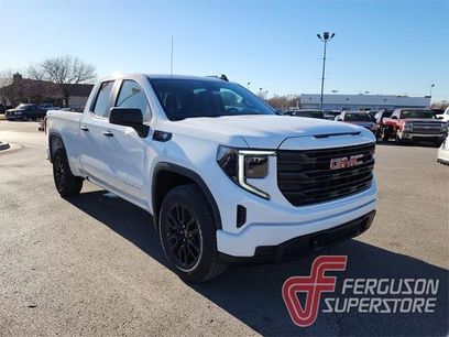 New 2026 GMC Sierra 1500 Pro w/ Graphite Edition