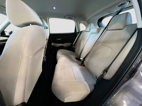 Used 2024 Honda HR-V LX image 22