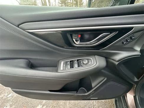 Used 2021 Subaru Outback Limited w/ Popular Package #2 image 18