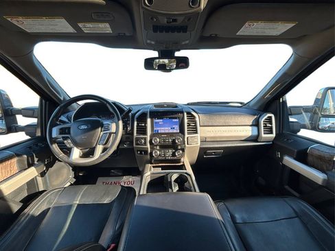 Used 2019 Ford F250 Lariat w/ Lariat Ultimate Package image 33