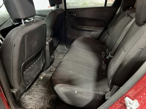 Used 2015 GMC Terrain SLE image 11