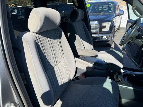 Used 2004 Toyota Tundra SR5 image 33