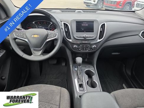 Used 2024 Chevrolet Equinox LT w/ LPO, Floor Liner Package AWD/4WD image 9