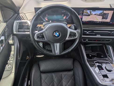 Used 2025 BMW X6 xDrive40i image 15