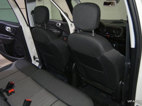 Used 2015 FIAT 500L Trekking FWD image 30