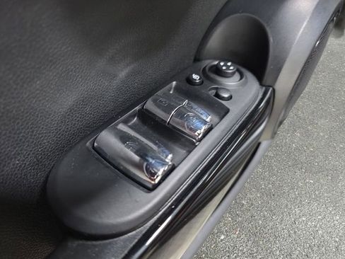 Used 2022 MINI Cooper S FWD image 25