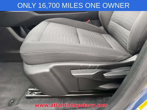 Used 2025 Chevrolet Equinox LT w/ Safety and Technology Package AWD/4WD image 21