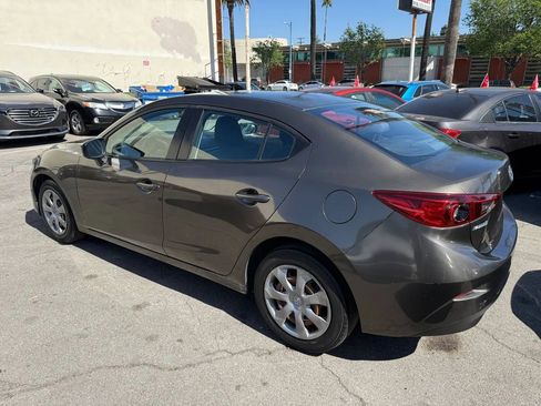 Used 2014 MAZDA MAZDA3 i Sport image 9