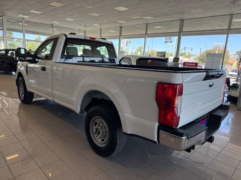Used 2020 Ford F250 XL w/ Power Equipment Group RWD image 5