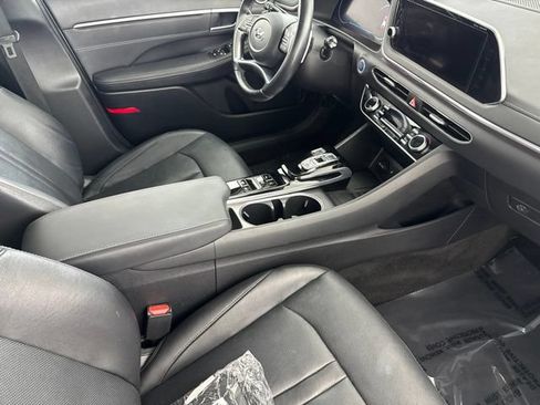 Used 2022 Hyundai Sonata Limited FWD image 21