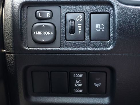 Used 2023 Toyota 4Runner SR5 Premium AWD/4WD image 27