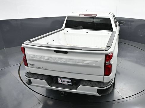 Used 2021 Chevrolet Silverado 1500 Custom RWD image 29