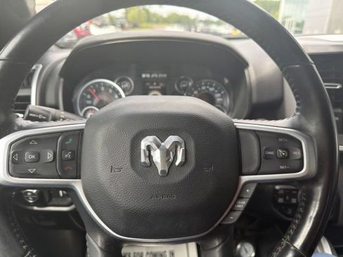 Used 2023 RAM 1500 Big Horn AWD/4WD image 29
