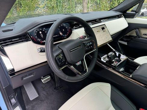 New 2025 Land Rover Range Rover Sport SV Edition Two image 11