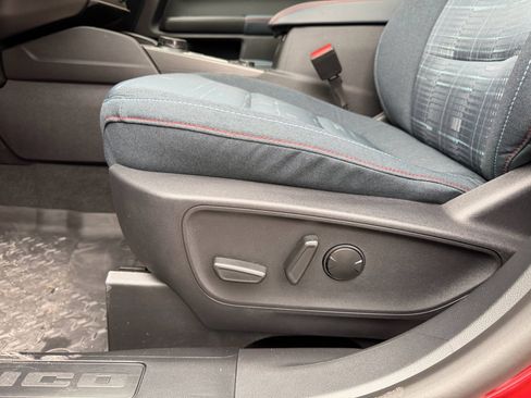 Used 2025 Ford Bronco Sport Heritage w/ Convenience Package image 17