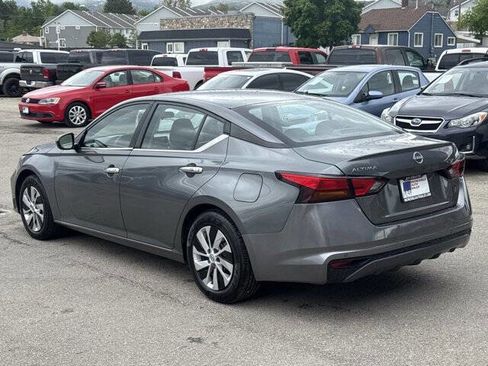 Used 2023 Nissan Altima 2.5 S FWD image 7