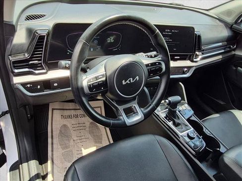 Used 2023 Kia Sportage EX FWD image 18