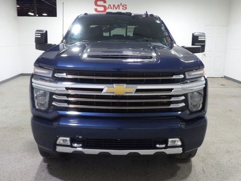 Used 2020 Chevrolet Silverado 3500 High Country w/ Z71 Off-Road Package image 6