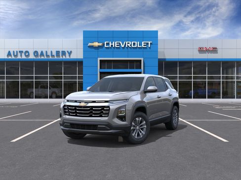 New 2026 Chevrolet Equinox LT w/ Safety and Technology Package FWD image 9