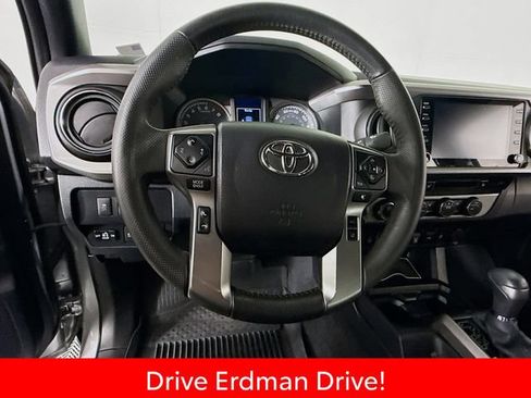 Certified 2021 Toyota Tacoma Limited AWD/4WD image 11