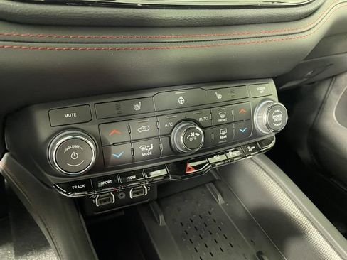 New 2026 Dodge Durango GT w/ Tow 'N Go Package AWD/4WD image 6