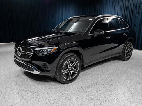 New 2026 Mercedes-Benz GLC 300 4MATIC image 1