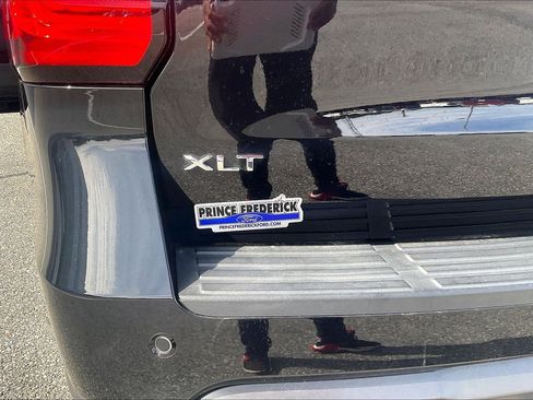 Certified 2023 Ford Expedition XLT AWD/4WD image 8